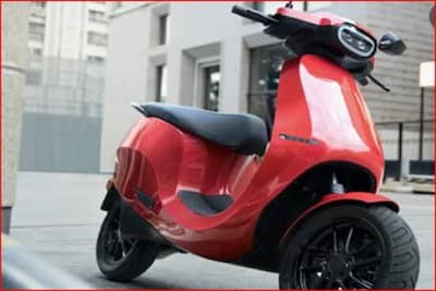 सेन्सर टेक्नॉलॉजी, वेगवान आणि आकर्षक, जाणून घ्या ओलाच्या इलेक्ट्रिक स्कुटरची फिचर्स