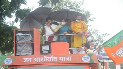 आदिवासी समाजाच्या विकासासाठी मोदी सरकार कटिबध्द, केंद्रीय आरोग्य राज्यमंत्री डॉ. भारती पवार यांची ग्वाही