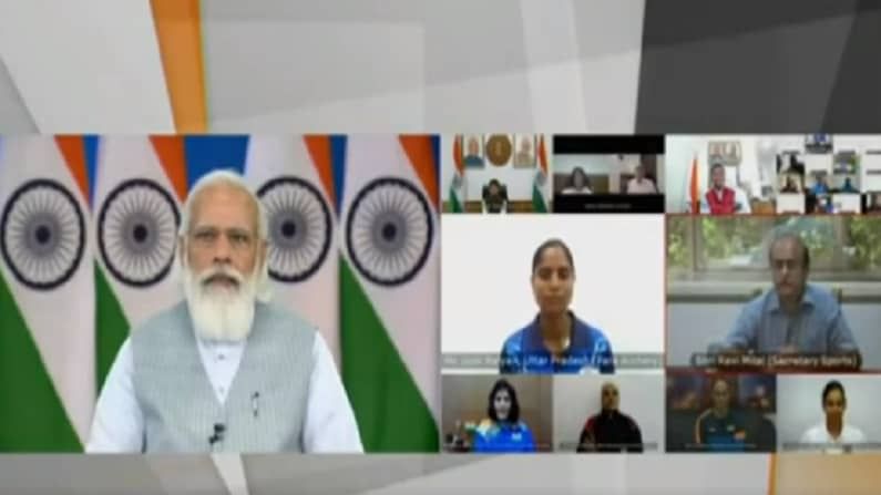 Tokyo Paralympics: पंतप्रधान मोदींनी पॅरालिम्पिक्ससाठी रवाना होणाऱ्या खेळाडूंशी साधला संवाद, 24 ऑगस्टपासून स्पर्धेला सुरुवात