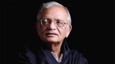 Happy Birthday Gulzar | मखमली शब्दांनी गीत रचणारे गीतकार गुलजार, गीतलेखनाआधी करायचे ‘हे’ काम