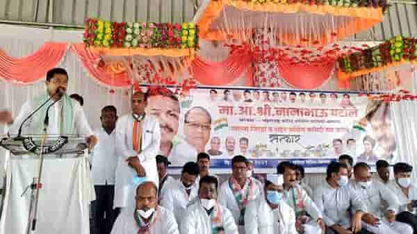 पेट्रोलची डबल सेंच्युरी करण्यासाठी जन आशीर्वाद यात्रा आहे का?; नाना पटोलेंनी घेतली फिरकी