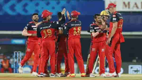 IPL 2021: आरसीबीचा संघ कर्णधार विराट शिवाय युएईला रवाना, संघामध्ये काही महत्त्वाचे बदल
