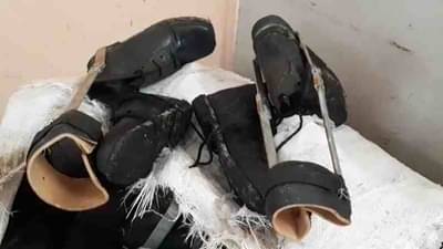 दिव्यांगांचं साहित्य पुराच्या पाण्यात सडलं, पण वाटप नाही, कोल्हापुरातील हलगर्जीपणा