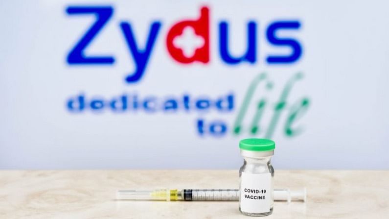 Zydus Cadila ZyCoV-D Vaccine | भारताच्या आणखी एका स्वदेशी लसीला मंजुरी, आता 12 वर्षावरील सर्वांना लस मिळणार Zydus Cadila ZyCoV-D Vaccine | भारताच्या आणखी एका स्वदेशी लसीला मंजुरी, आता 12 वर्षावरील सर्वांना लस मिळणार