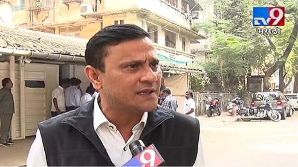 कोळी समाज दि बा पाटील यांचं नाव विमानतळाला मागतोय म्हणून त्यांना मुंबईबाहेर फेकताय काय?, मनसेचा सेनेला सवाल