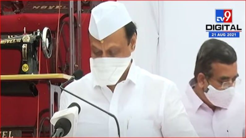 Ajit Pawar | बारामतीकरांना भल्या पहाटे काम करण्याची सवय शरद पवारांमुळे लागली : अजित पवार Ajit Pawar | बारामतीकरांना भल्या पहाटे काम करण्याची सवय शरद पवारांमुळे लागली : अजित पवार