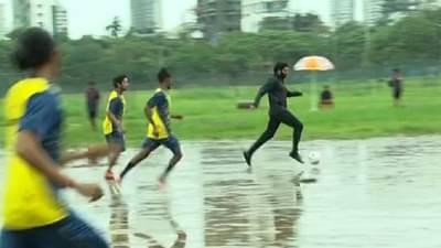 VIDEO : अमित ठाकरेंचे अप्रतिम पास, उत्कृष्ट गोल, फुटबॉलच्या मैदानात भन्नाट कौशल्य