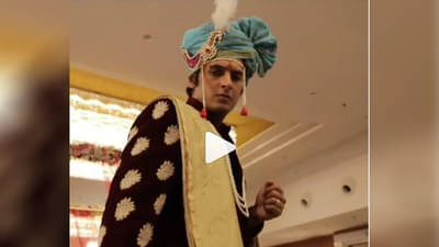 मांडव सजलाय अंगणदारी, नटून थटून तयार नवरदेवाची स्वारी, स्वीटूच्या ओमच्या वेडिंग लूक पाहिलात का?