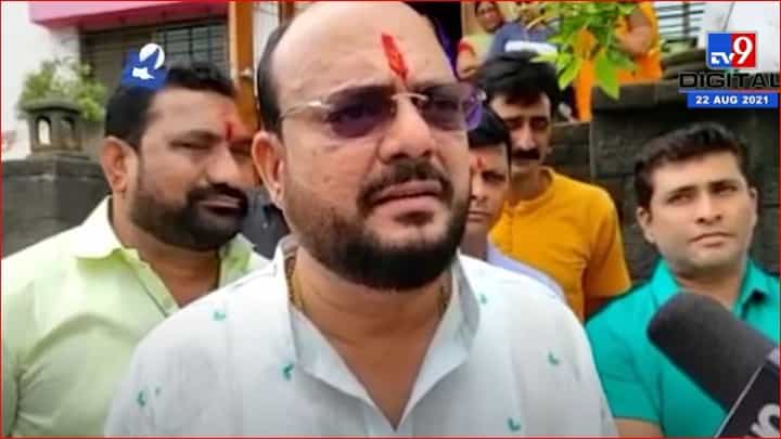 Gulabrao Patil | ... म्हणून नारायण राणेंचं डोकंही सूक्ष्म झालंय, गुलाबराव पाटलांचा निशाणा Gulabrao Patil | ... म्हणून नारायण राणेंचं डोकंही सूक्ष्म झालंय, गुलाबराव पाटलांचा निशाणा