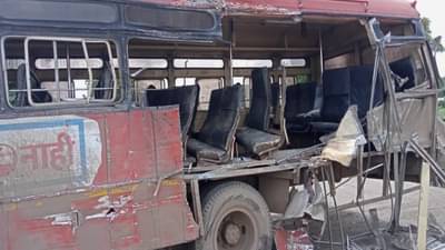 भयान आणि भीषण, बुलडाण्यात खरतनाक अपघात, वृद्ध महिलेचा जागीच मृत्यू, 18 प्रवासी जखमी