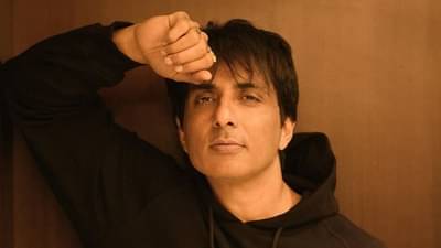 BMC election : काँग्रेसकडून थेट महापौरपदाची ऑफर, सोनू सूदची पहिली रोखठोक प्रतिक्रिया