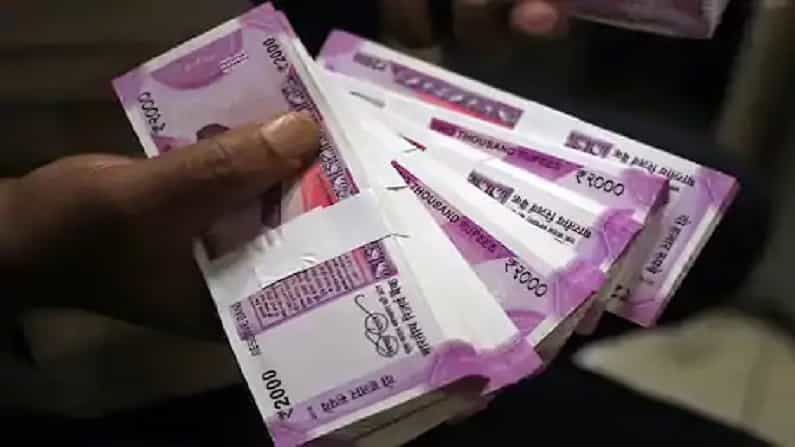 अमेरिकन डॉलरच्या तुलनेत भारतीय रुपयामध्ये जोरदार वाढ, सामान्यांना काय फायदा?