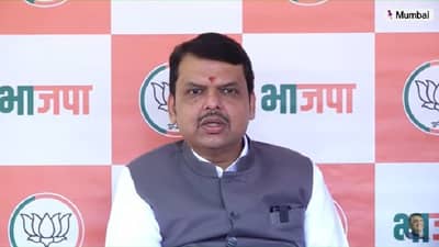 शर्जिल उस्मानी मोकाट आणि नारायण राणे यांना अटक! हे नवे हिंदूत्त्व आणि नवा महाराष्ट्र !!! देवेंद्र फडणवीसांचा आरोप