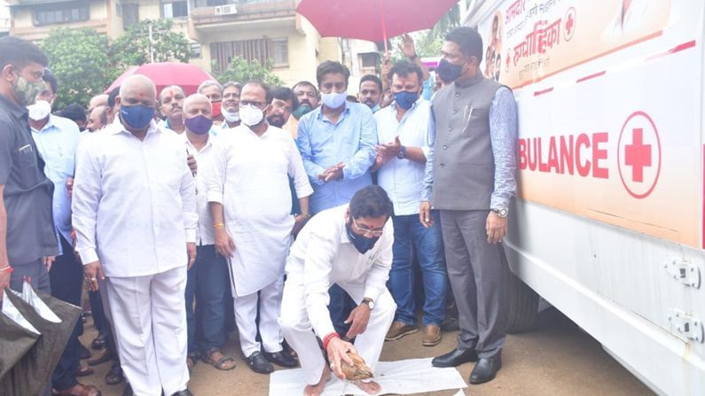 अनिल परब यांच्या विरोधात भाजप आक्रमक; प्रताप सरनाईकांना विचारताच म्हणाले, मी स्वत:च अडचणीत अनिल परब यांच्या विरोधात भाजप आक्रमक; प्रताप सरनाईकांना विचारताच म्हणाले, मी स्वत:च अडचणीत