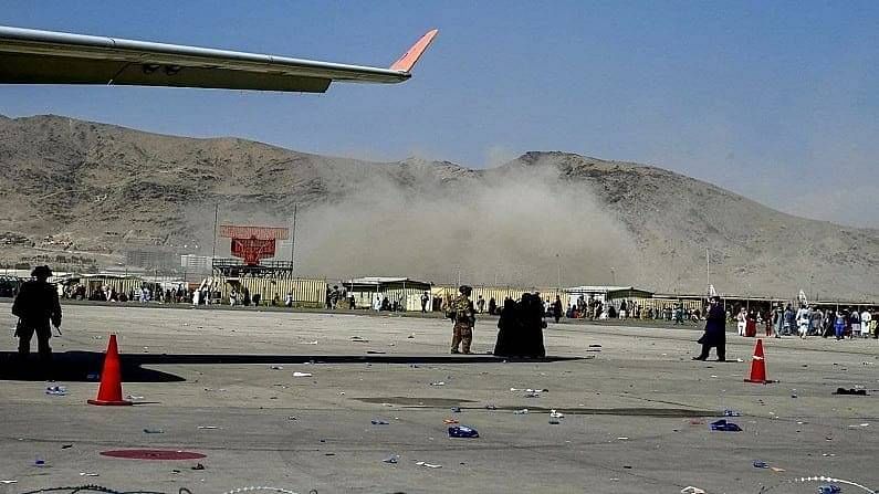 Kabul Airport Attack: काबुल विमानतळ हल्ल्यात 13 अमेरिकन सैनिकांसह 72 जणांचा मृत्यू