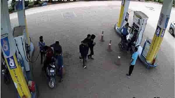 पुण्यात दोघांवर कोयत्याने प्राणघातक हल्ला, सात जणांचं फरार टोळकं अखेर जेरबंद
