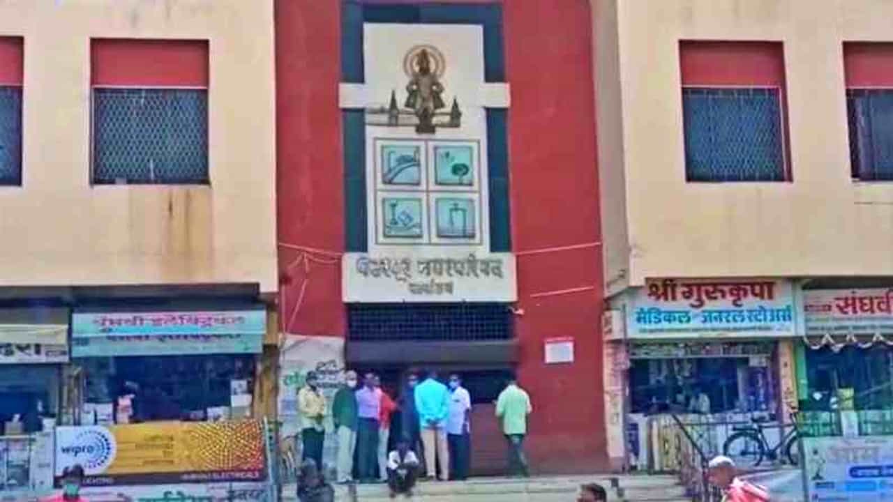 कोरोनाच्या संकटात गुदमरलेल्या पंढरपूर शहरावर नवं संकट, 23 हजार 497 घरांचं सर्वेक्षण