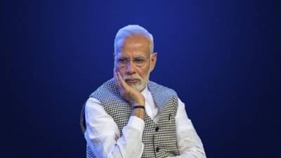 भारताचं इकॉनॉमिक मॉडेल म्हणजे जॉबलेस ग्रोथ, प्रवीण तोगडिया यांचा तुफान हल्ला