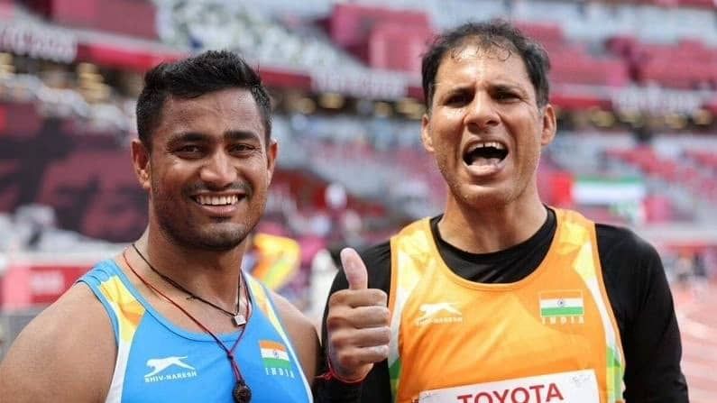 टोक्यो पॅरालिम्पिक्समध्ये (Tokyo Paralympics) सोमवारची सकाळ भारतीयांसाठी आनंददायी ठरली. एका मागोमाग एक पदकांची रांगच भारतीय खेळाडूंनी लावली. भारताने  एक सुवर्णपदकासह एकूण चार पदकं जिंकली. विशेष म्हणजे या चार पदकांपैकी तीन पदकं जिंकवून देणारे खेळाडू राजस्थानचे आहेत. 