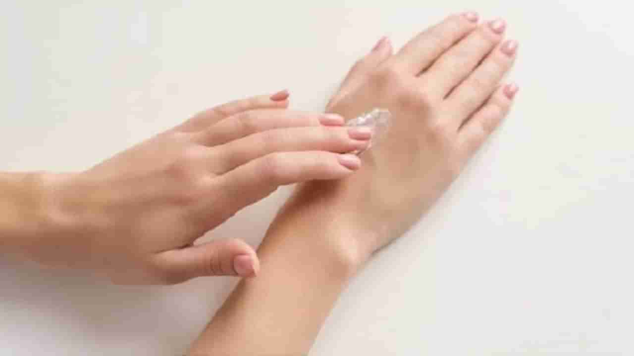 Home Remedies : मुलायम आणि सुंदर हातांसाठी हे घरगुती उपाय करा!