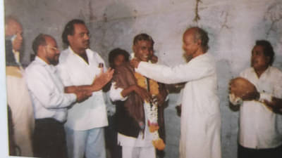 गावात जलसा आला अन् मराठवाड्याला नवा गायक मिळाला; वाचा, सिद्धार्थ जाधव यांची कहाणी!