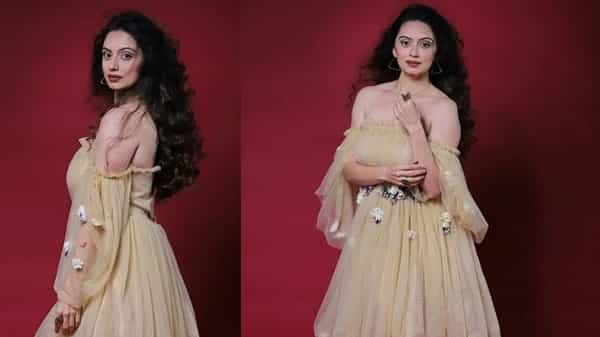 मराठी मनोरंजन विश्वाची लाडकी ‘राधा’ अर्थात अभिनेत्री श्रुती मराठे (Actress Shruti Marathe) ही मनोरंजन विश्वाबरोबरच सोशल मीडियावरही प्रचंड सक्रिय असते. आता श्रुतीनं काही सुंदर फोटो सोशल मीडियावर शेअर केले आहेत.