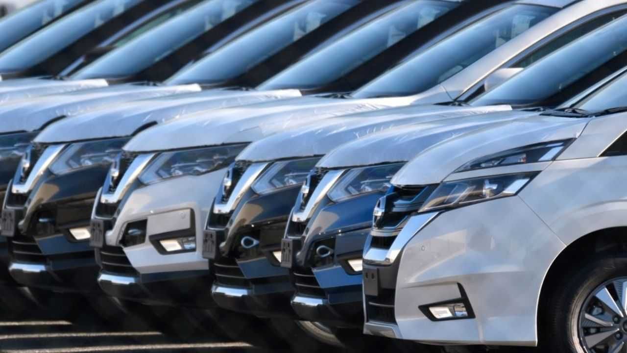 Auto Sales August : ऑटो सेक्टर रुळावर, बजाज, MG मोटर्स, टोयोटाची विक्री वाढली