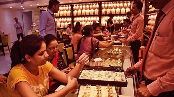 Gold Hallmarking: केंद्र सरकार दागिन्यांच्या हॉलमार्किंगचा हा नियम पुन्हा बदलणार?