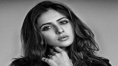 Drugs Case | रकुल प्रीत सिंह ईडीच्या कार्यालयात पोहोचली, चार वर्ष जुन्या प्रकरणाची केली जातेय चौकशी