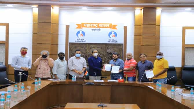 नाट्यगृह उघडणार, तिसरी घंटा पुन्हा वाजणार! 5 नोव्हेंबरपासून नाट्यगृह सुरु करण्याचे आदेश