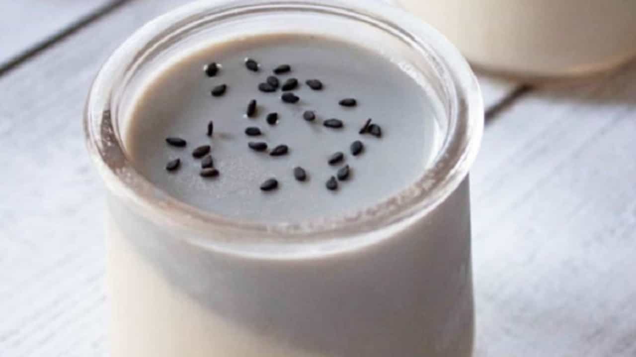 Health Care : कलोंजी दूध अनेक आजारांवर अत्यंत गुणकारी, वाचा याबद्दल सविस्तर!