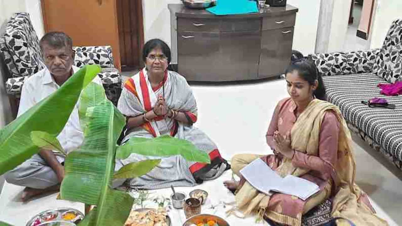पनवेल नवी मुंबईत महिला पुरोहित करणार गणपतीची प्राणप्रतिष्ठापना