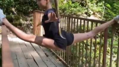 खतरनाक! मुलीचा अफलातून स्टंट, नेटीझन्स विचारतायत अंगात हाडं आहेत की नाही?