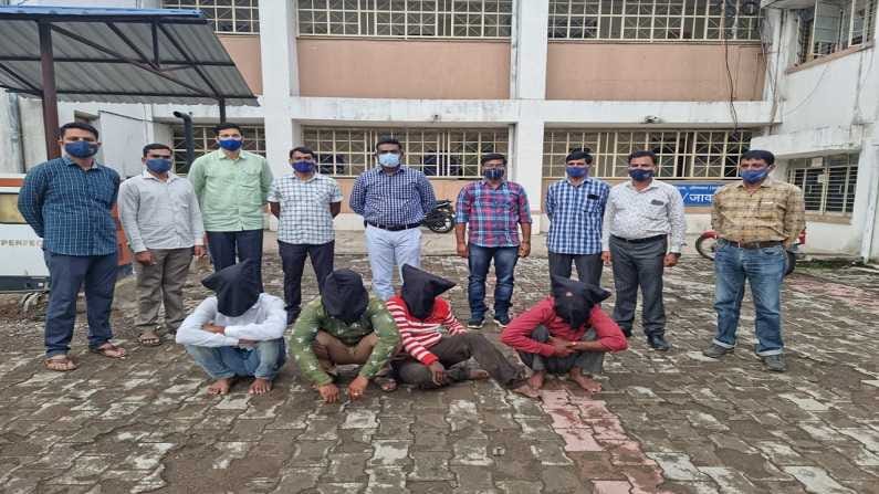 जनावरांची चोरी करून धुमाकुळ घालणारी टोळी बैलपोळ्याच्या दिवशी जेरबंद