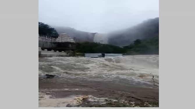 Aurangabad weather: शहरात सकाळपासूनच रिमझिम पाऊस, आजही सूर्यदर्शन नाही, मुसळधार पावसाची शक्यता
