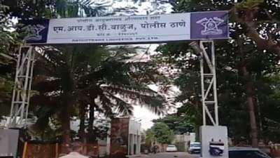 ऊसतोडणीला नकार दिला म्हणून मजूर महिलेचं अपहरण, मुकादमाविरोधात गुन्हा