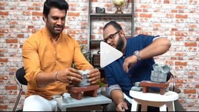 Eco Friendly Ganesh Chaturthi 2021 | अभिनेता शरद केळकरने अवघ्या काही मिनिटांत साकारला इको-फ्रेंडली गणपती बाप्पा, पाहा खास व्हिडीओ