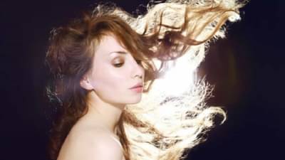 Hair Care : केस गळतीची समस्या दूर करण्यासाठी हे खास उपाय नक्की करा!