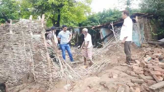 पावसाचा हाहाकार, वर्ध्यात भिंत कोसळून झालेल्या दुर्घटनेत पती पत्नीचा मृत्यू, मराठवाड्यात 2 दिवसांत 31 बळी