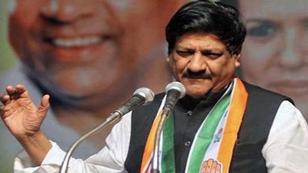 लोकशाही भारताची वाटचाल रशियातील एकाधिकारशाहीच्या दिशेने, पृथ्वीराज चव्हाणांचा घणाघात