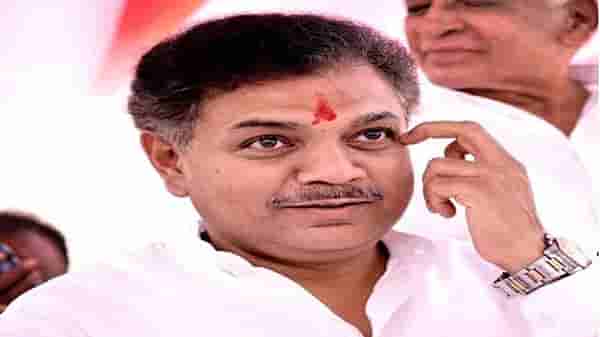 पिक विम्याच्या परताव्यावरुन उस्मानाबादच्या आमदारांचे थेट राज्य कृषी मंत्र्यांना पत्र
