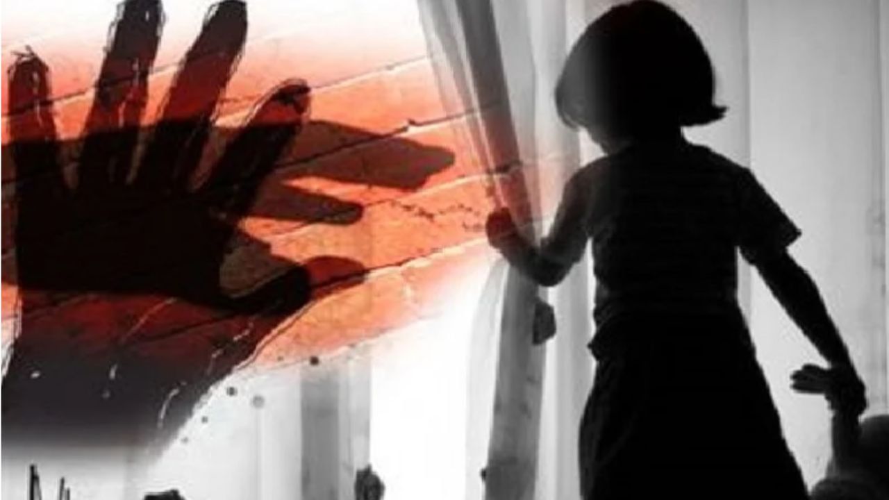 Child Rape: ठाण्यात 5 वर्षीय चिमुरडीवर बलात्कार, फरार आरोपींचा शोध सुरू