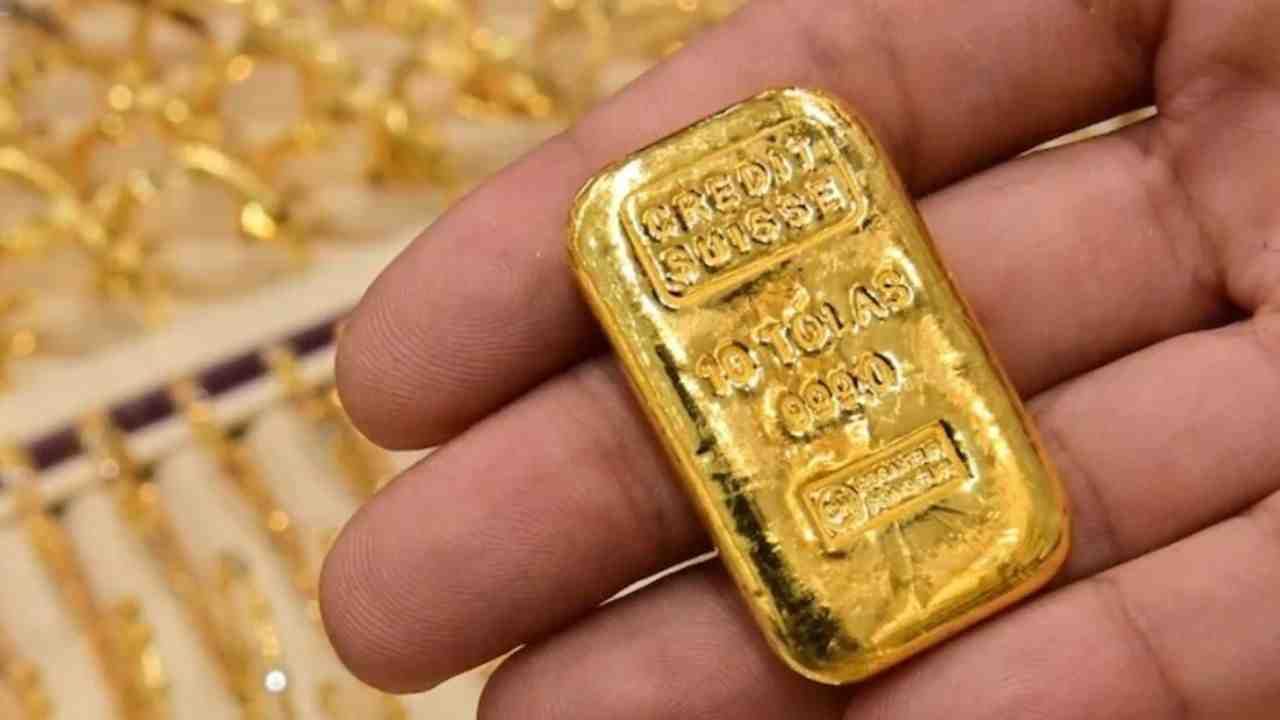 आता 'गुगल पे' वापरुन खरेदी करा सोनं, जाणून घ्या संपूर्ण प्रक्रिया आता 'गुगल पे' वापरुन खरेदी करा सोनं, जाणून घ्या संपूर्ण प्रक्रिया
