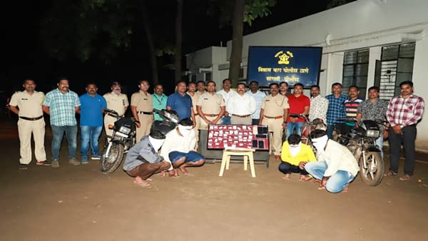 भरदिवसा दुपारी प्रसिद्ध महिला डॉक्टराच्या घरात शिरले, मानेला धारदार कोयता लावत दरोडा, सांगलीत भयानक थरार