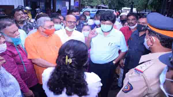 महिलांवरील अत्याचार रोखण्याची जबाबदारी राज्य सरकारची, साकीनाक्यातील बलात्काराच्या निषेधार्थ आरपीआयचे आंदोलन