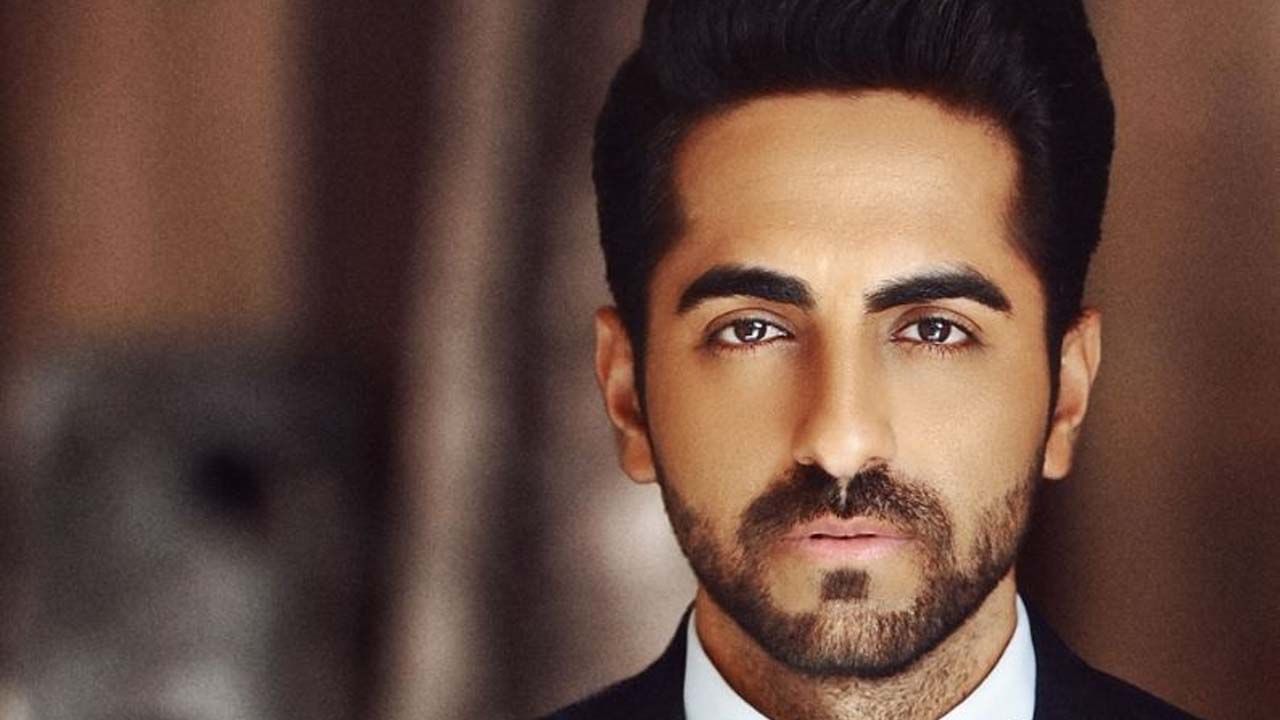 Happy Birthday Ayushmann Khurrana | अभिनेता होण्यापूर्वी रेडिओ जॉकी म्हणूनही प्रसिद्ध होता आयुष्मान खुराना, जाणून घ्या काही खास गोष्टी!