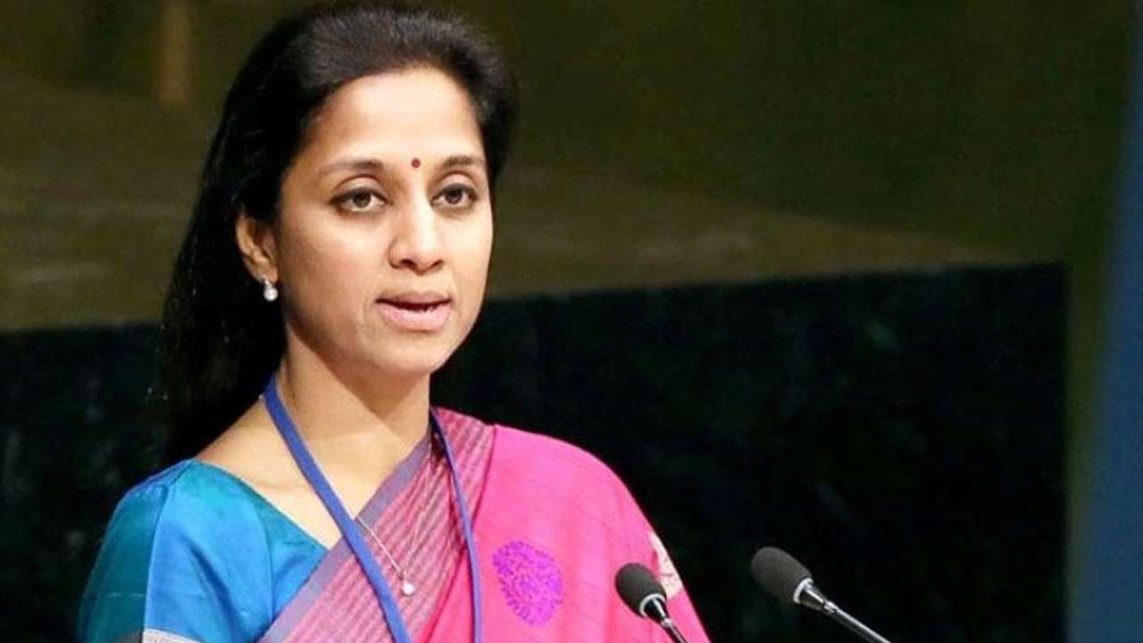 सुप्रिया सुळेंचा दरेकरांच्या विधानावर बोलण्यास नकार, म्हणाल्या; माझ्यावर यशवंतराव चव्हाणांचे संस्कार सुप्रिया सुळेंचा दरेकरांच्या विधानावर बोलण्यास नकार, म्हणाल्या; माझ्यावर यशवंतराव चव्हाणांचे संस्कार