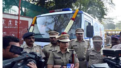 लेडी सिंघम मोक्षदा पाटील यांची बदली, निमित गोयल यांनी पदभार स्वीकारला!