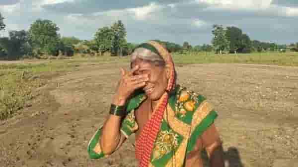 VIDEO ! हातचं खरिप गेलं, जगावं कस? नांदेडच्या राऊबाईंचा भाविनक व्हिडीओ व्हायरल