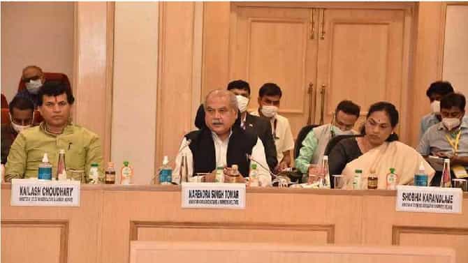 महामारीच्या काळातही केंद्र सरकार शेतकऱ्यांच्या पाठीशी, 14 लाख कोटींच्या कर्जाचे वितरण